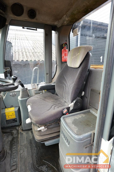 Liebherr L556 Like new!! Airco, quick coupler, skeleton bucket with teeths - Chargeuse: photos 5 Liebherr L556 Like new!! Airco, quick coupler, skeleton bucket with teeths - Chargeuse: photos 5