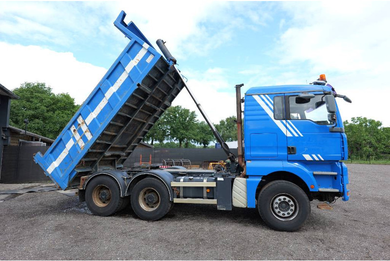 MAN TGA 26.440 6x4 kipper - fifth wheel - euro4 - Camion benne: photos 3 MAN TGA 26.440 6x4 kipper - fifth wheel - euro4 - Camion benne: photos 3