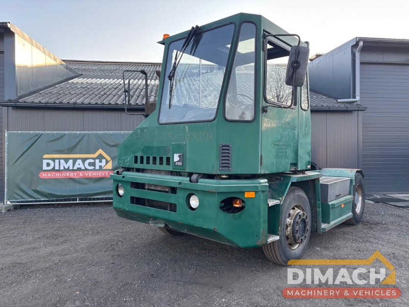 Sisu Terminal truck TOP! Low hours! ( Terberg - Kalmar ) - Tracteur portuaire: photos 1 Sisu Terminal truck TOP! Low hours! ( Terberg - Kalmar ) - Tracteur portuaire: photos 1