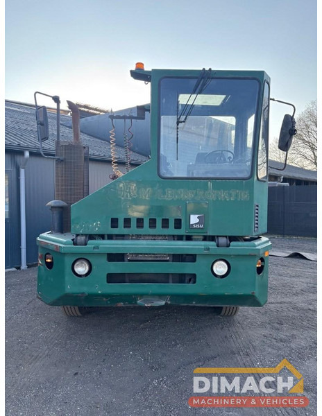 Sisu Terminal truck TOP! Low hours! ( Terberg - Kalmar ) - Tracteur portuaire: photos 4 Sisu Terminal truck TOP! Low hours! ( Terberg - Kalmar ) - Tracteur portuaire: photos 4