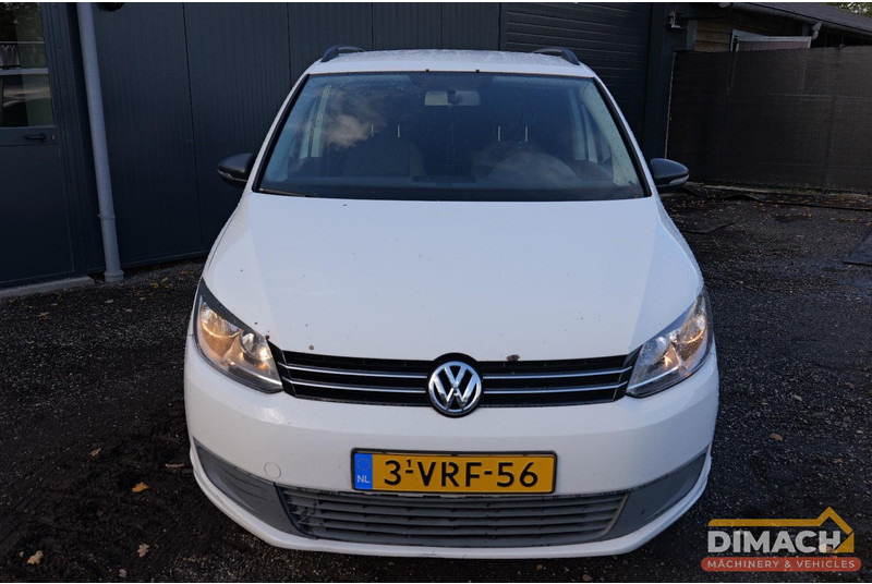 Volkswagen Touran VAN 1.6 TDI 77 KW AUT Volkswagen Touran grijs kenteken DSG automaat diesel - Fourgonnette: photos 4 Volkswagen Touran VAN 1.6 TDI 77 KW AUT Volkswagen Touran grijs kenteken DSG automaat diesel - Fourgonnette: photos 4