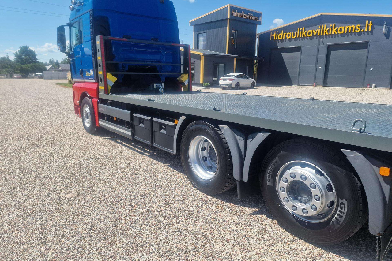 MAN TGX 26.440 - Camion porte-voitures: photos 4 MAN TGX 26.440 - Camion porte-voitures: photos 4