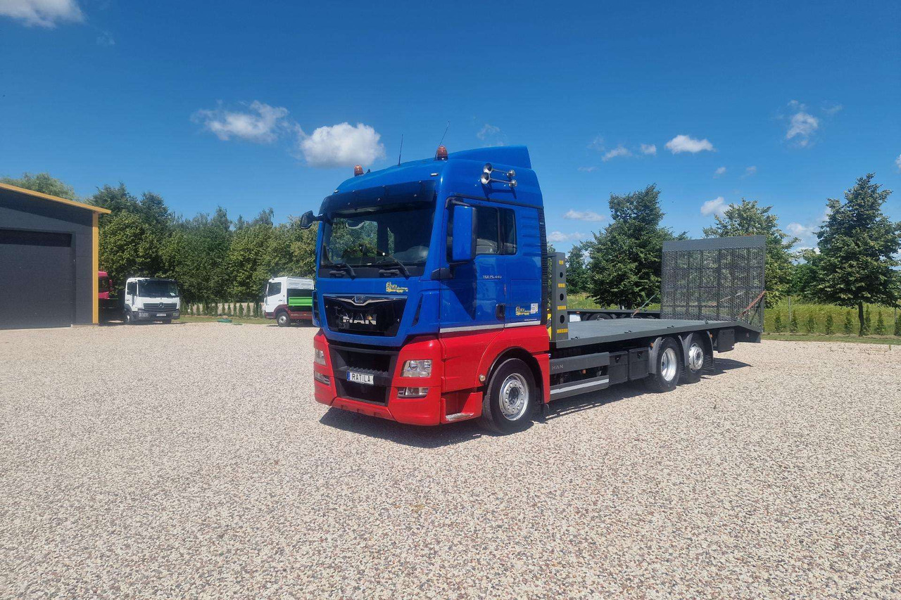MAN TGX 26.440 - Camion porte-voitures: photos 2 MAN TGX 26.440 - Camion porte-voitures: photos 2