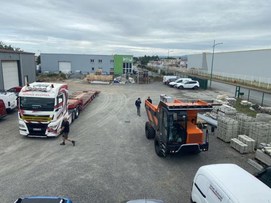 Case D14 - Mini tombereau: photos 2 Case D14 - Mini tombereau: photos 2