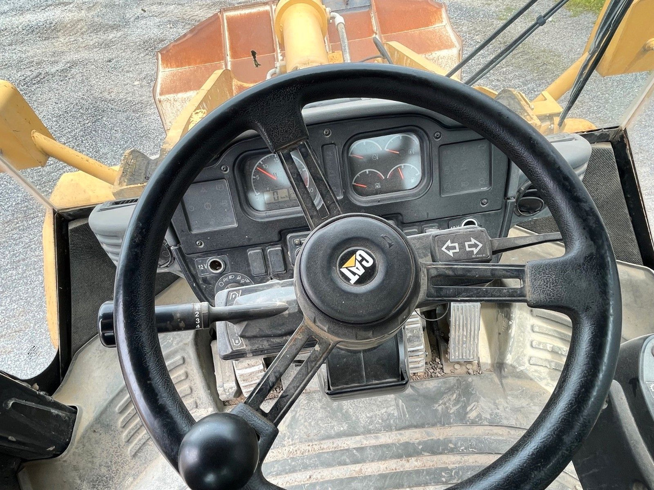 Chargeuse sur pneus CAT 962H: photos 10