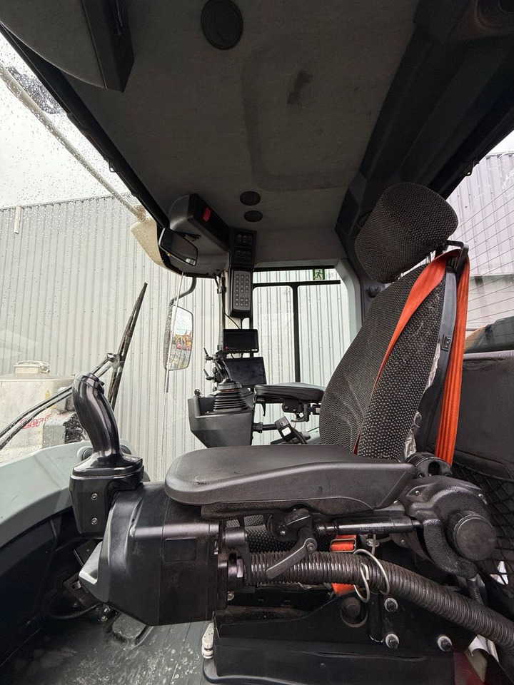 Chargeuse sur pneus Liebherr L 566 X POWER/ BJ 2022: photos 8
