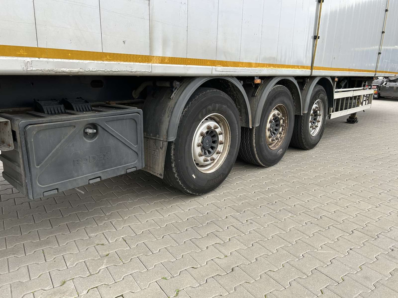 Semi-remorque à fond mouvant BODEX KIS 3F: photos 11