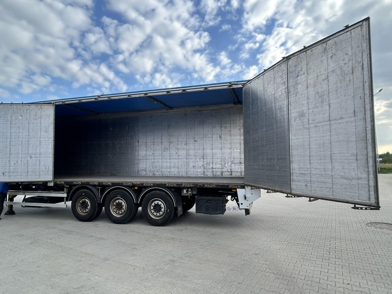 Semi-remorque à fond mouvant BODEX KIS 3F: photos 10