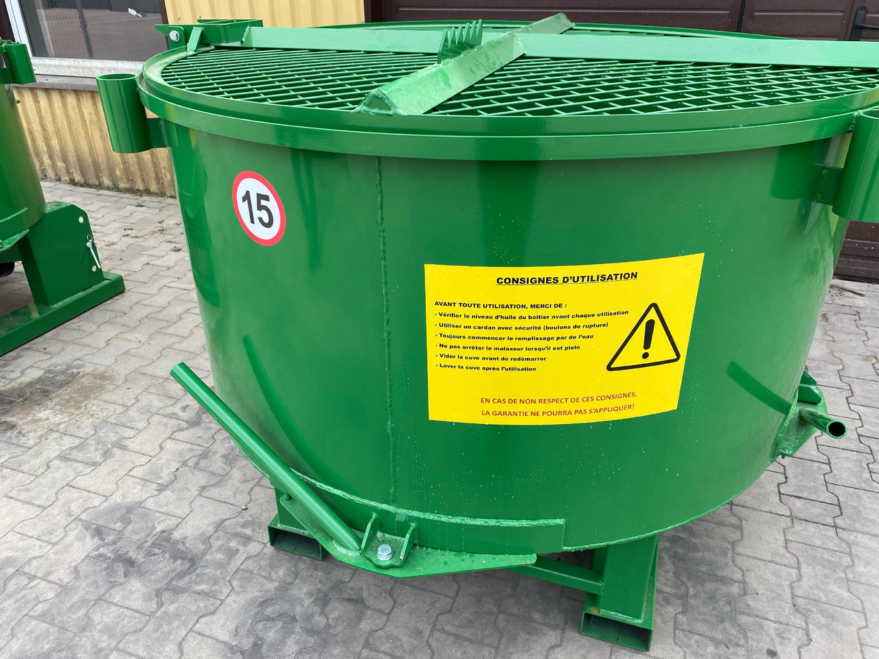 DC Betonmischer / Hydraulic concrete mixer / Malaxeur à béton hydraulique / Betoniera / Бетономешалка с гидравлическим приводом / Betoniarka hydrauliczna 800 l - Bétonnière: photos 5 DC Betonmischer / Hydraulic concrete mixer / Malaxeur à béton hydraulique / Betoniera / Бетономешалка с гидравлическим приводом / Betoniarka hydrauliczna 800 l - Bétonnière: photos 5