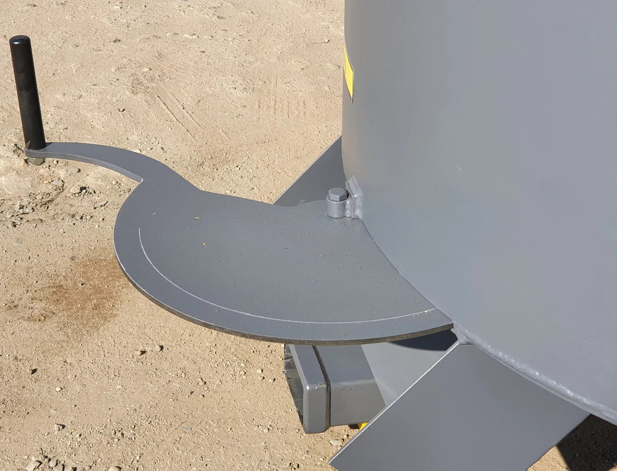 DC Betonmischer / Hydraulic concrete mixer / Malaxeur à béton hydraulique / Betoniera /Hormigonera con accionamiento hidráulico / Бетономешалка с гидравлическим приводом / Betoniarka hydrauliczna 1200 l - Centrale à béton: photos 3 DC Betonmischer / Hydraulic concrete mixer / Malaxeur à béton hydraulique / Betoniera /Hormigonera con accionamiento hidráulico / Бетономешалка с гидравлическим приводом / Betoniarka hydrauliczna 1200 l - Centrale à béton: photos 3