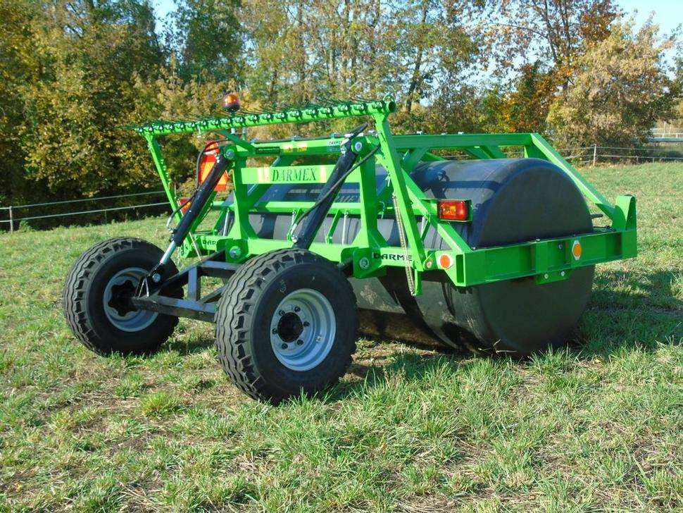 Darmex Wiesenwalze / Meadow roller / Rouleau de prairie / Rullo liscio / Каток луговой / Wał łąkowy 3 m - Rouleau agricole: photos 3 Darmex Wiesenwalze / Meadow roller / Rouleau de prairie / Rullo liscio / Каток луговой / Wał łąkowy 3 m - Rouleau agricole: photos 3