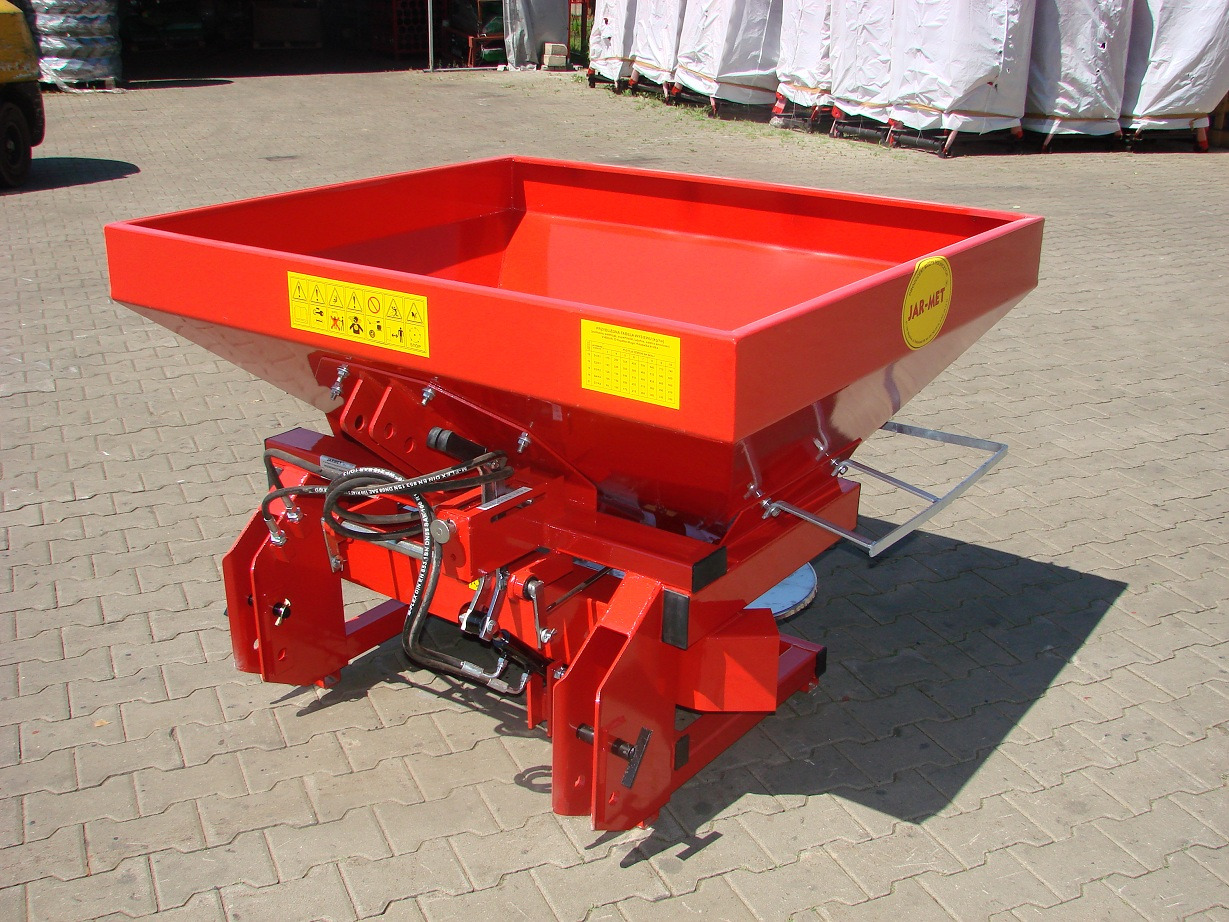 JAR-MET Düngerstreuer / Fertilizer spreader / Epandeur d'engrais / Rozsiewacz nawozu 800 kg - Distributeur d'engrais: photos 3 JAR-MET Düngerstreuer / Fertilizer spreader / Epandeur d'engrais / Rozsiewacz nawozu 800 kg - Distributeur d'engrais: photos 3