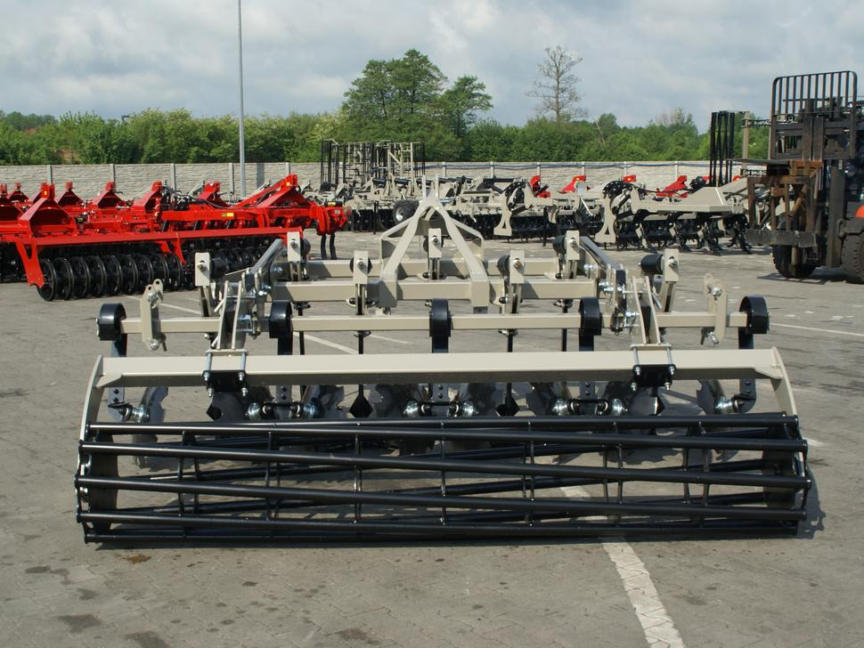 ROLEX Flügelschargrubber / Stubble cultivator / Dechaumeur à dents / Aratri stoppiatori / Стерневой культиватор / Agregat podorywkowy 3 m - crédit-bail ROLEX Flügelschargrubber / Stubble cultivator / Dechaumeur à dents / Aratri stoppiatori / Стерневой культиватор / Agregat podorywkowy 3 m: photos 14