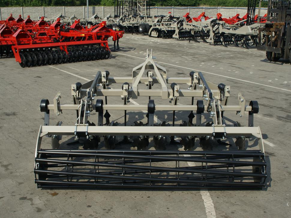 ROLEX Flügelschargrubber / Stubble cultivator / Dechaumeur à dents / Aratri stoppiatori / Стерневой культиватор / Agregat podorywkowy 3 m - crédit-bail ROLEX Flügelschargrubber / Stubble cultivator / Dechaumeur à dents / Aratri stoppiatori / Стерневой культиватор / Agregat podorywkowy 3 m: photos 15