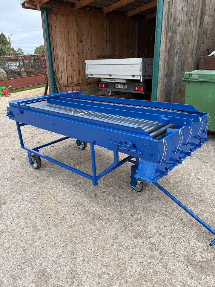 ROLMET Rollenverlesetisch / Sorting table / Table de tri / Tavolo selettivo / Cambiador / Сортировочный стол / Stół przebierczy SP2 - Matériel pomme de terre: photos 3 ROLMET Rollenverlesetisch / Sorting table / Table de tri / Tavolo selettivo / Cambiador / Сортировочный стол / Stół przebierczy SP2 - Matériel pomme de terre: photos 3