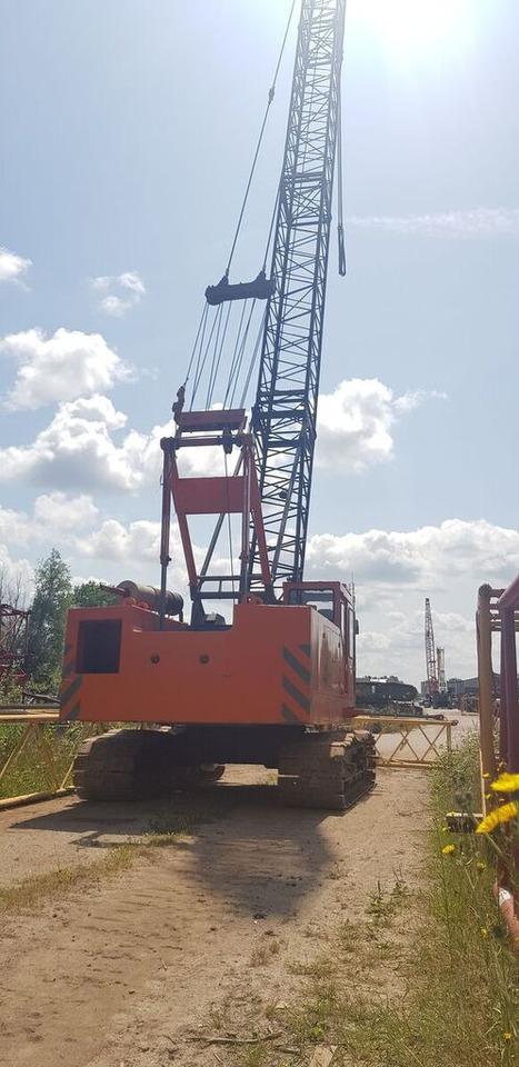 Hitachi KH-100 - Grue sur chenilles: photos 5 Hitachi KH-100 - Grue sur chenilles: photos 5