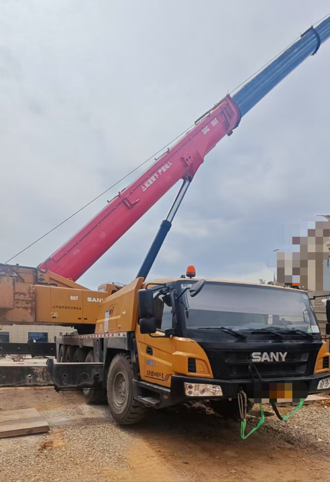 SANY STC1300 - Grue mobile: photos 1 SANY STC1300 - Grue mobile: photos 1