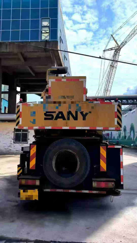 SANY STC350 - Grue mobile: photos 3 SANY STC350 - Grue mobile: photos 3