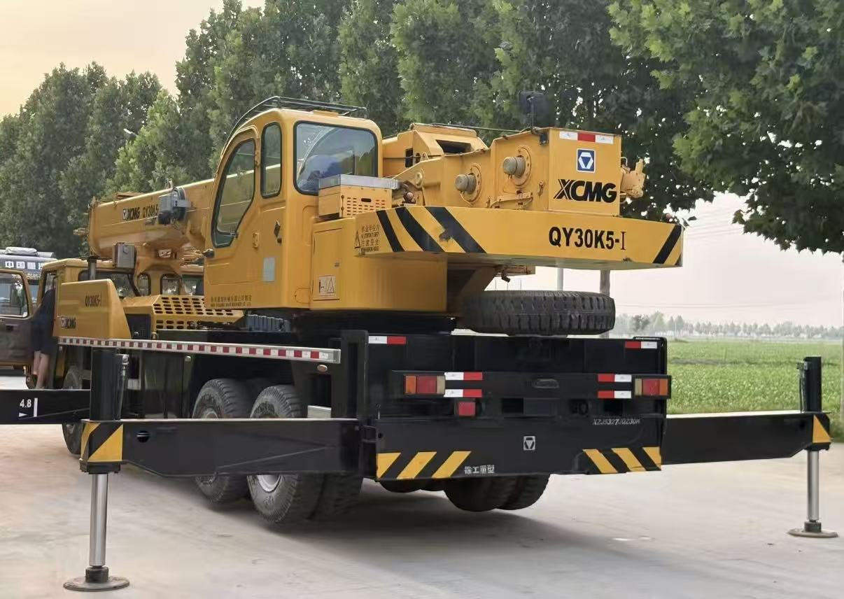 XCMG XCT30L5 - Grue mobile: photos 4 XCMG XCT30L5 - Grue mobile: photos 4