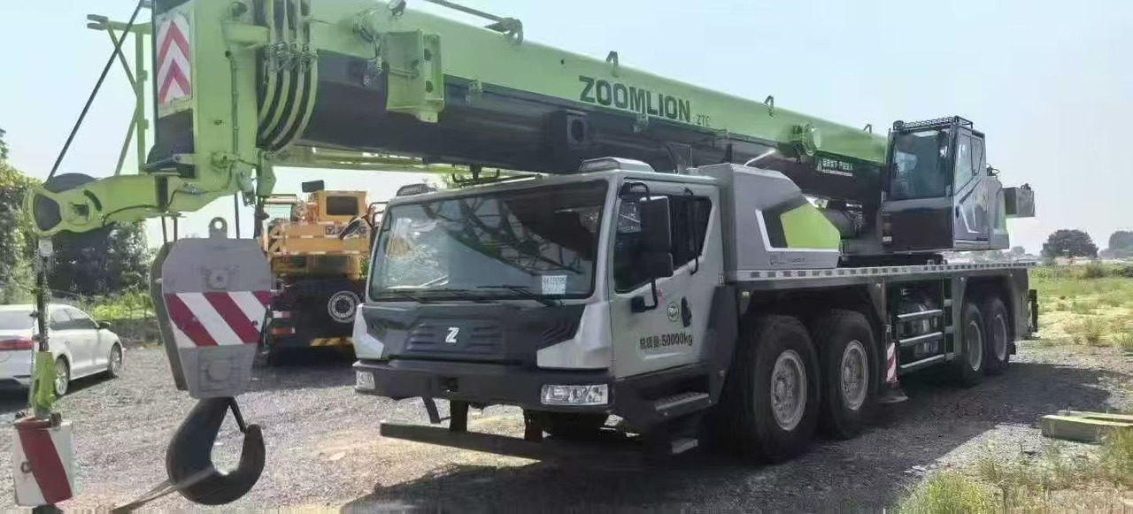ZOOMLION ZOOMLION - Grue mobile: photos 1 ZOOMLION ZOOMLION - Grue mobile: photos 1