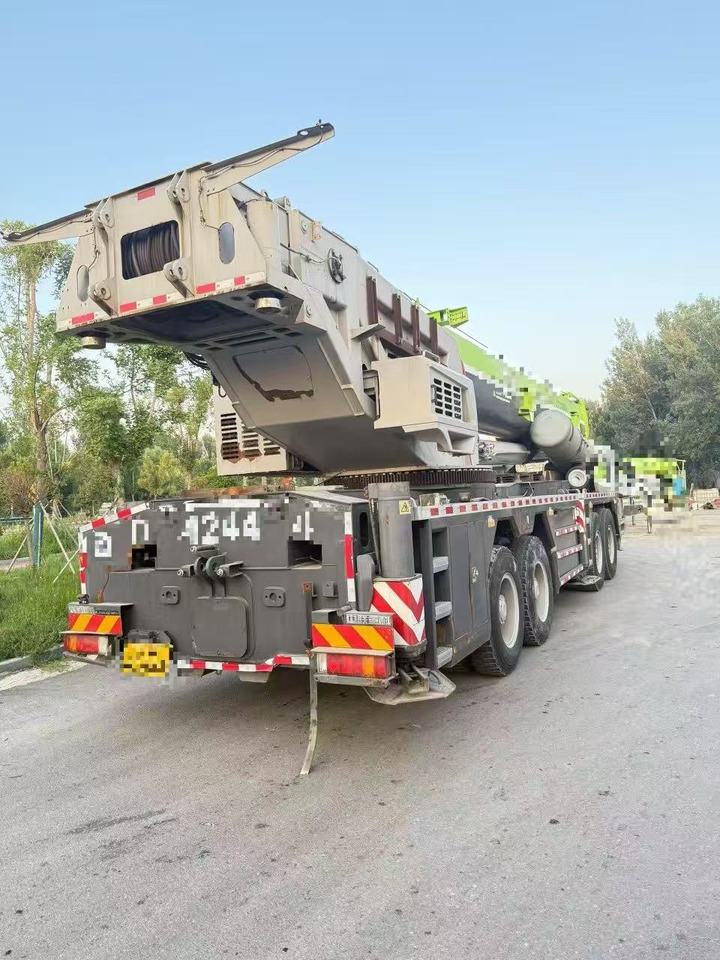 ZOOMLION ZOOMLION ZOOMLION - Grue mobile: photos 3 ZOOMLION ZOOMLION ZOOMLION - Grue mobile: photos 3