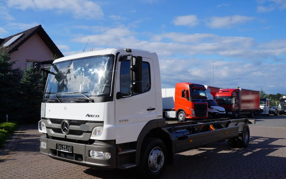 Mercedes-Benz ATEGO 1318 EURO 5 RAMA DO ZABUDOWY MANUAL 1322 - Châssis cabine: photos 1 Mercedes-Benz ATEGO 1318 EURO 5 RAMA DO ZABUDOWY MANUAL 1322 - Châssis cabine: photos 1