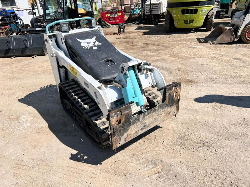 Chargeuse compacte sur chenilles Bobcat MT55 MINI CHARGEUSE SKID A CHENILLE: photos 6