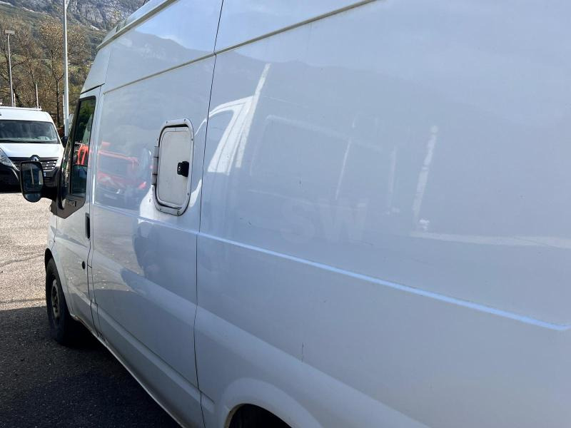 Ford Transit 2,2L TDCI 140cv Moteur HS - Fourgonnette: photos 5 Ford Transit 2,2L TDCI 140cv Moteur HS - Fourgonnette: photos 5