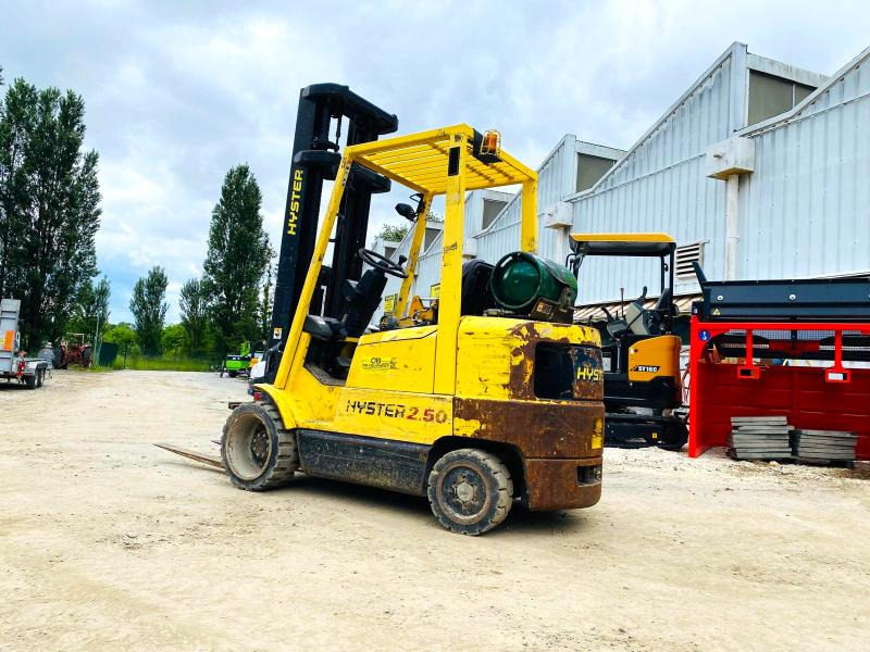 HSYTER S2.50XM Chariot élévateur 2.5T (NET DE TVA) - Chariot élévateur à gaz: photos 3 HSYTER S2.50XM Chariot élévateur 2.5T (NET DE TVA) - Chariot élévateur à gaz: photos 3