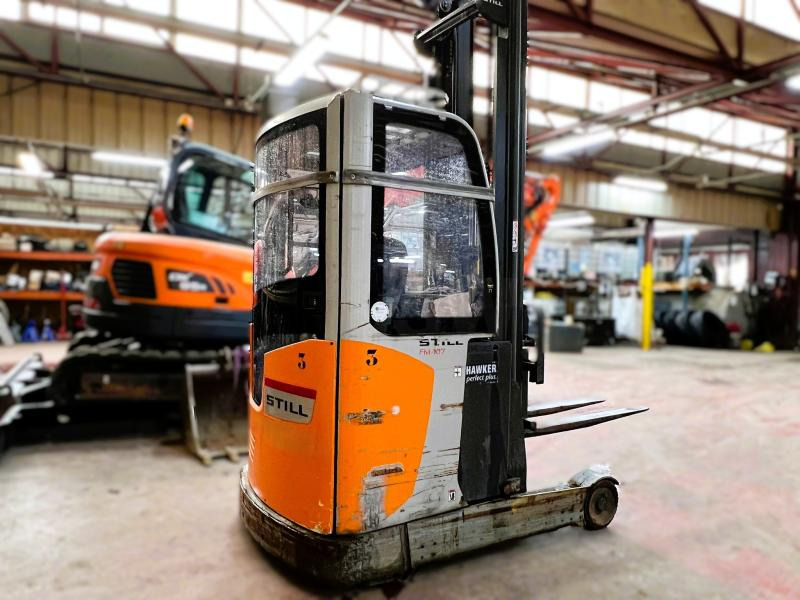 Still FM-X 17 Chariot à mât rétractable électrique 1,7T - Chariot à mât rétractable: photos 3 Still FM-X 17 Chariot à mât rétractable électrique 1,7T - Chariot à mât rétractable: photos 3