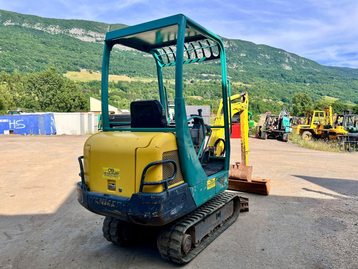 Yanmar B18EX Minipelle 1,8T - Mini pelle: photos 3 Yanmar B18EX Minipelle 1,8T - Mini pelle: photos 3
