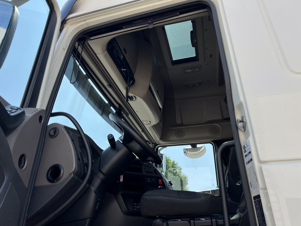 Tracteur routier DAF XF 480FT: photos 7