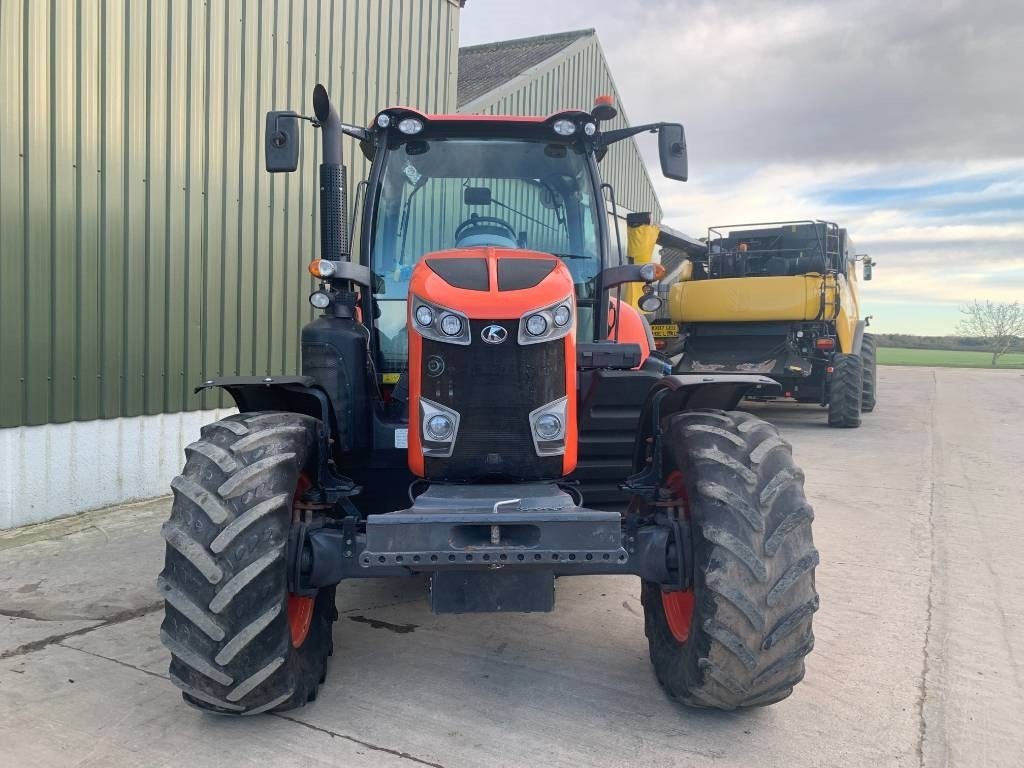 Kubota M 7131 - Tracteur agricole: photos 4 Kubota M 7131 - Tracteur agricole: photos 4