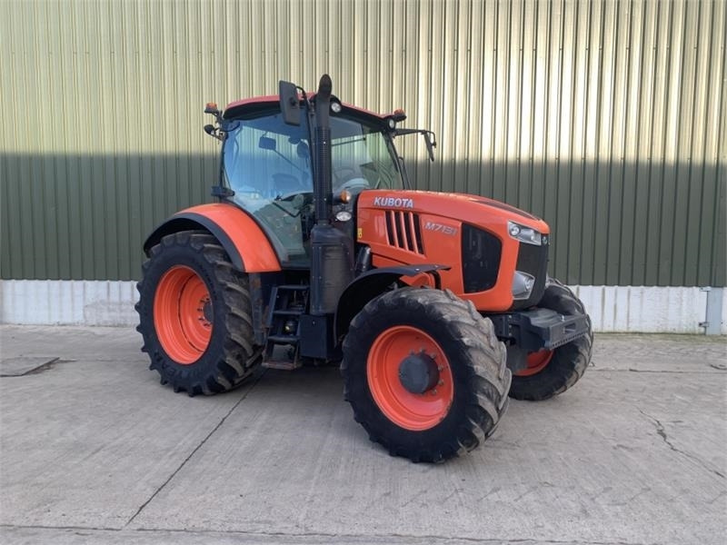 Kubota M7131 - Tracteur agricole: photos 3 Kubota M7131 - Tracteur agricole: photos 3