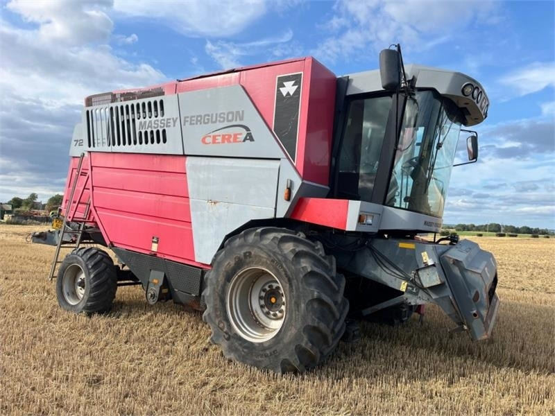 Massey Ferguson 7278 Auto Level c/w 25ft Powerflow Header - Accessoire de matériels de récolte: photos 1 Massey Ferguson 7278 Auto Level c/w 25ft Powerflow Header - Accessoire de matériels de récolte: photos 1