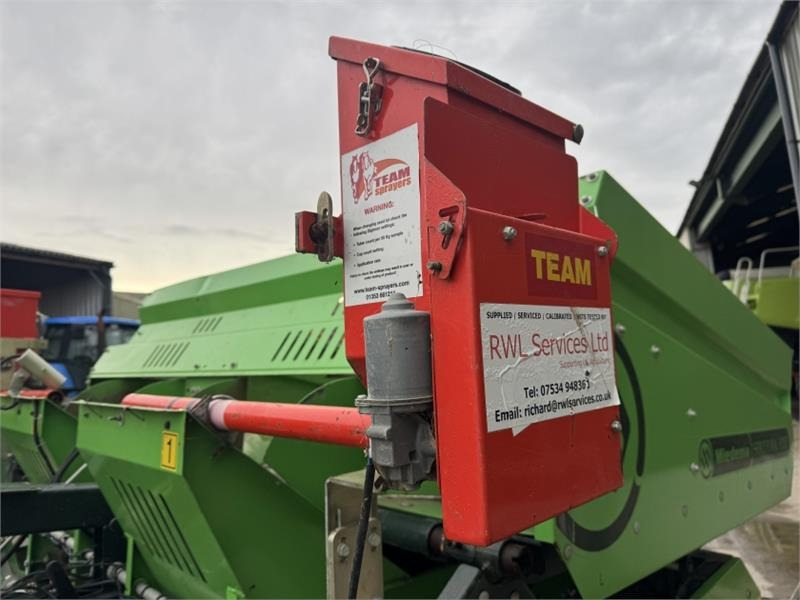 Planteuse de pommes de terre Miedema Structural MS2000 2 Row Planter: photos 13 Planteuse de pommes de terre Miedema Structural MS2000 2 Row Planter: photos 13