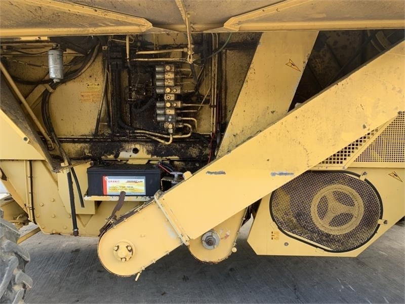 New Holland/Laverda New Holland TL58i / Laverda Hi  - crédit-bail New Holland/Laverda New Holland TL58i / Laverda Hi: photos 10