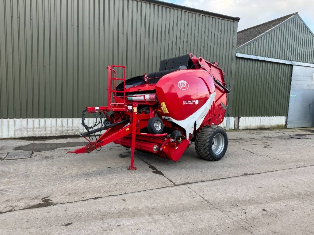 Welger RP 180 V Round Baler - Presse à balles rondes: photos 1 Welger RP 180 V Round Baler - Presse à balles rondes: photos 1