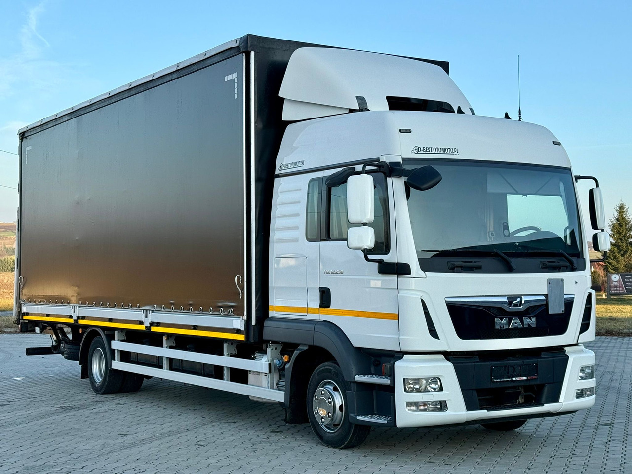 MAN TGL 12.250 / BURTO - FIRANKA / WINDA / 18 EUROPALET / SYPIALKA / 2018 ROK - Camion à rideaux coulissants: photos 1 MAN TGL 12.250 / BURTO - FIRANKA / WINDA / 18 EUROPALET / SYPIALKA / 2018 ROK - Camion à rideaux coulissants: photos 1