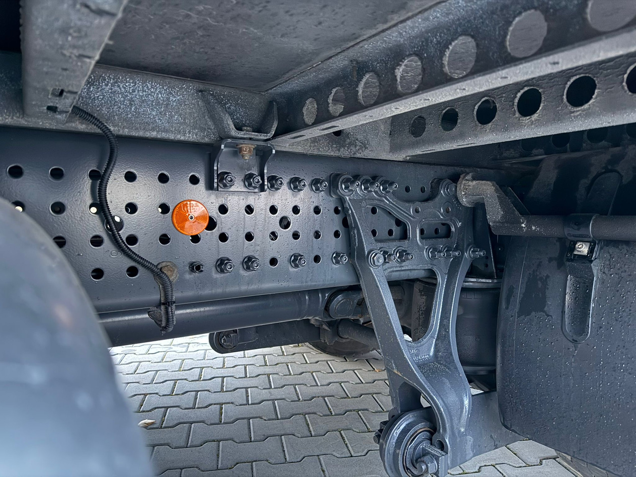 Camion à rideaux coulissants MERCEDES-BENZ ACTROS 1845 / FIRANKA / 19 EUROPALET / DUŻA KABINA / AUTOMAT / 2021: photos 18 Camion à rideaux coulissants MERCEDES-BENZ ACTROS 1845 / FIRANKA / 19 EUROPALET / DUŻA KABINA / AUTOMAT / 2021: photos 18