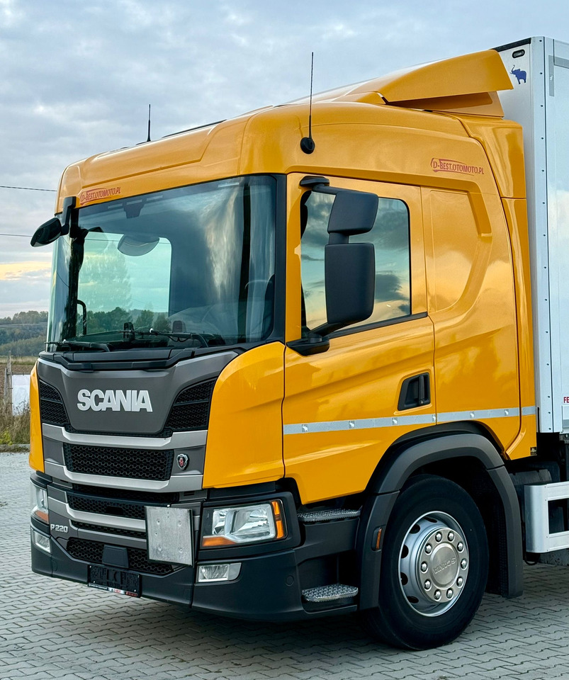 Camion isothermique SCANIA P220 / IZOTERMA / WINDA / SCHMITZ / 18 PALET / SILNIK 6 / SYPIALKA / 2019 ROK / NISKI PRZEBIEG: photos 6