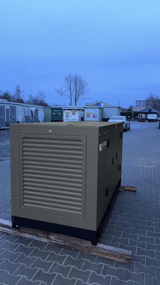 IVECO 30 kVA / 24 kW - Groupe électrogène: photos 3 IVECO 30 kVA / 24 kW - Groupe électrogène: photos 3