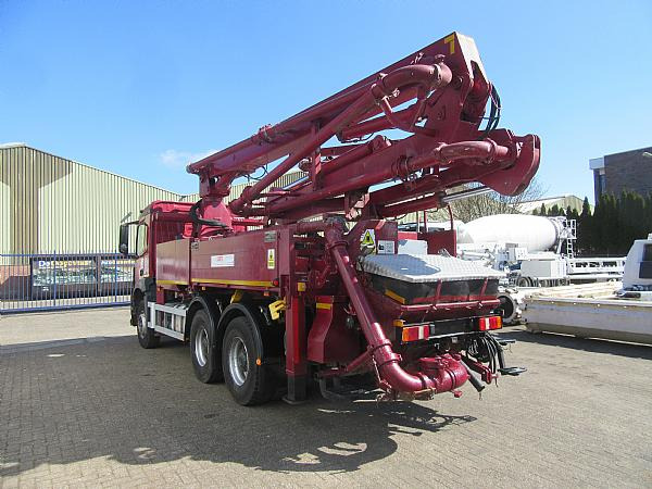 2017 SCHWING S24 X / MB AROCS - Camion pompe: photos 3 2017 SCHWING S24 X / MB AROCS - Camion pompe: photos 3