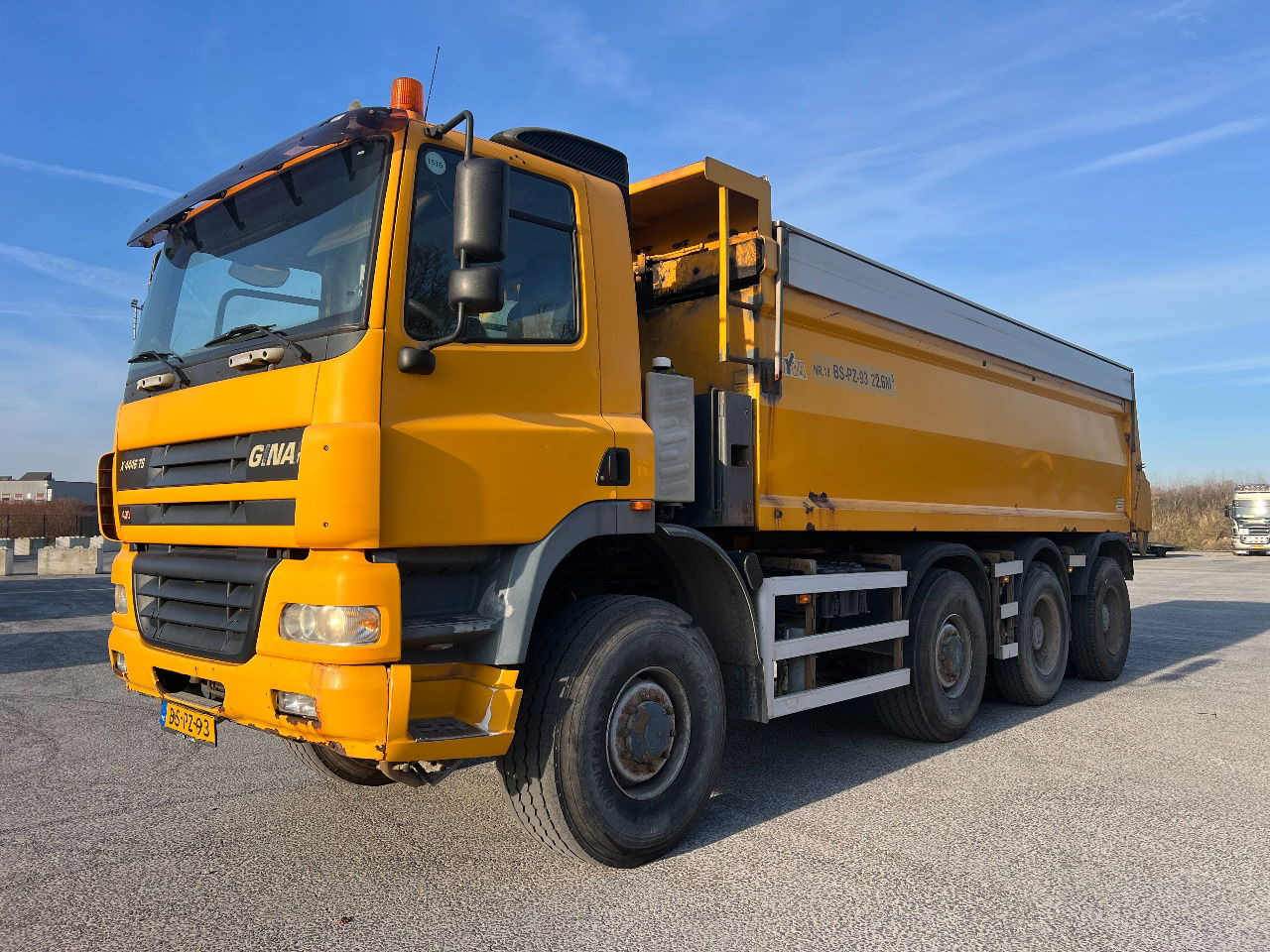 Ginaf X 4446 TS 8x8, Euro 3 - Camion benne: photos 2 Ginaf X 4446 TS 8x8, Euro 3 - Camion benne: photos 2
