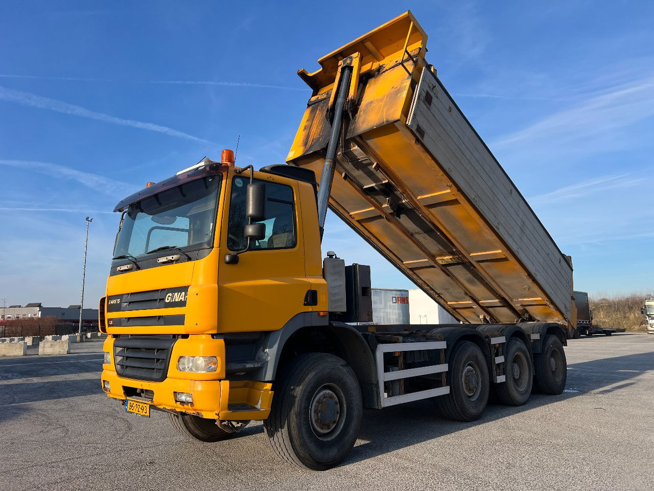 Ginaf X 4446 TS 8x8, Euro 3 - Camion benne: photos 1 Ginaf X 4446 TS 8x8, Euro 3 - Camion benne: photos 1