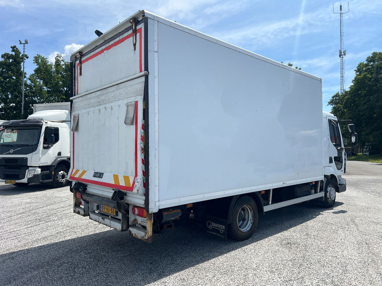 Renault Midliner 160 Manual - Camion fourgon: photos 3 Renault Midliner 160 Manual - Camion fourgon: photos 3