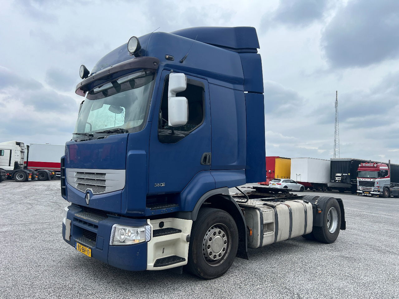 Renault Premium 380 Euro 3, NL Truck - Tracteur routier: photos 1 Renault Premium 380 Euro 3, NL Truck - Tracteur routier: photos 1