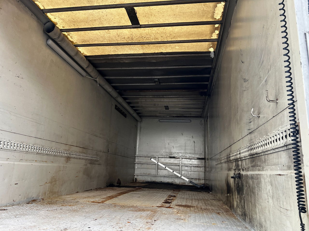 Camion fourgon Volvo FM 9.300 Globe 6x2, Euro 5: photos 8