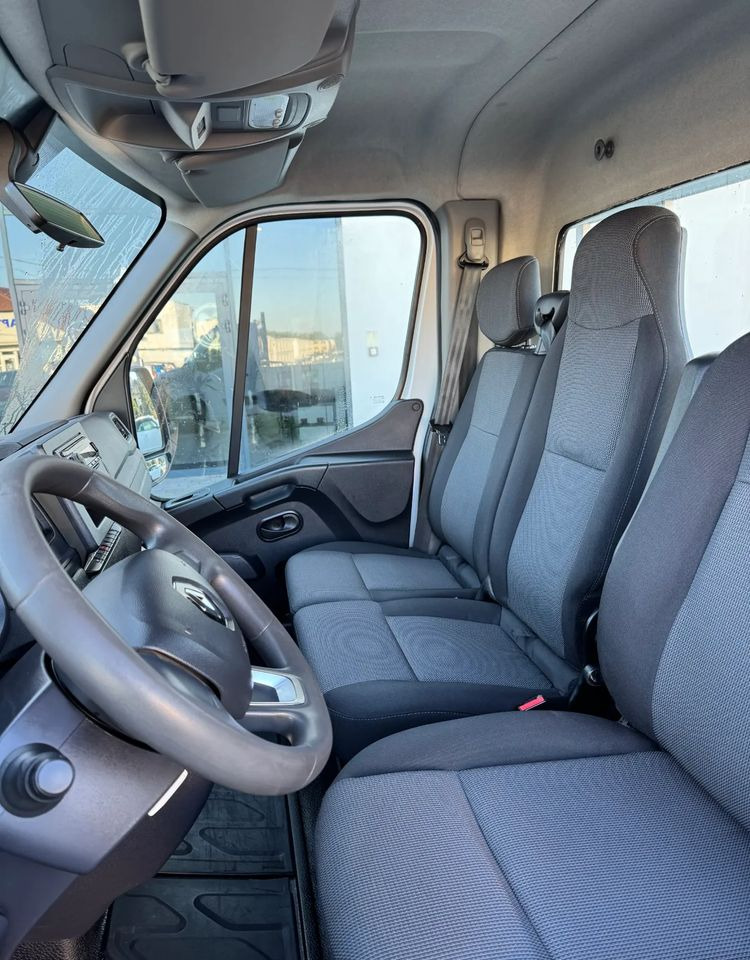 Fourgon plateau Renault Master: photos 11