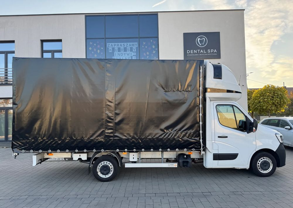 Renault Master - Utilitaire plateau baché: photos 4 Renault Master - Utilitaire plateau baché: photos 4